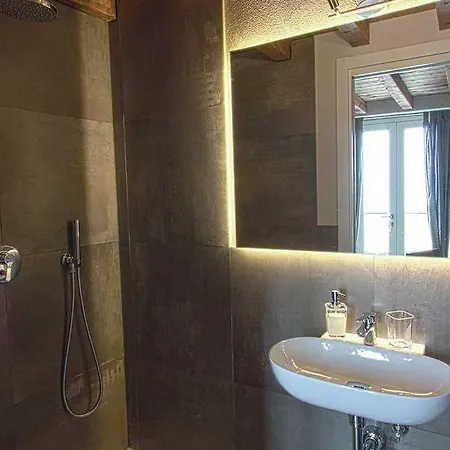 Oltremare ゲストハウス